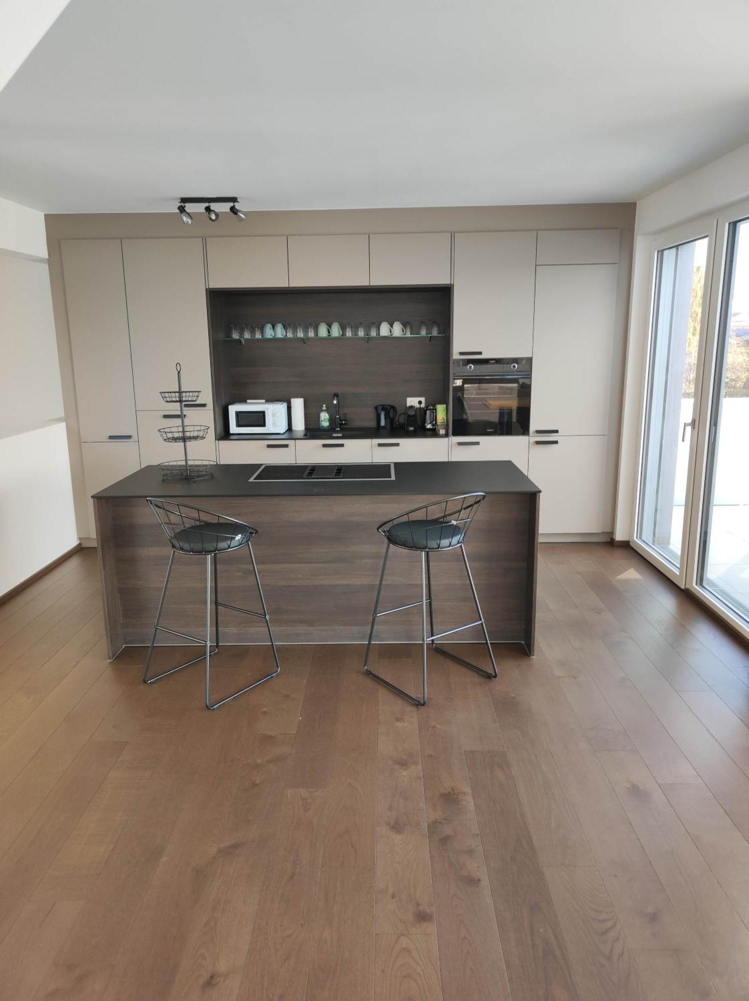 Luxus Penthouse Gegenueber International Centre Und Kaiserwasser Appartamento